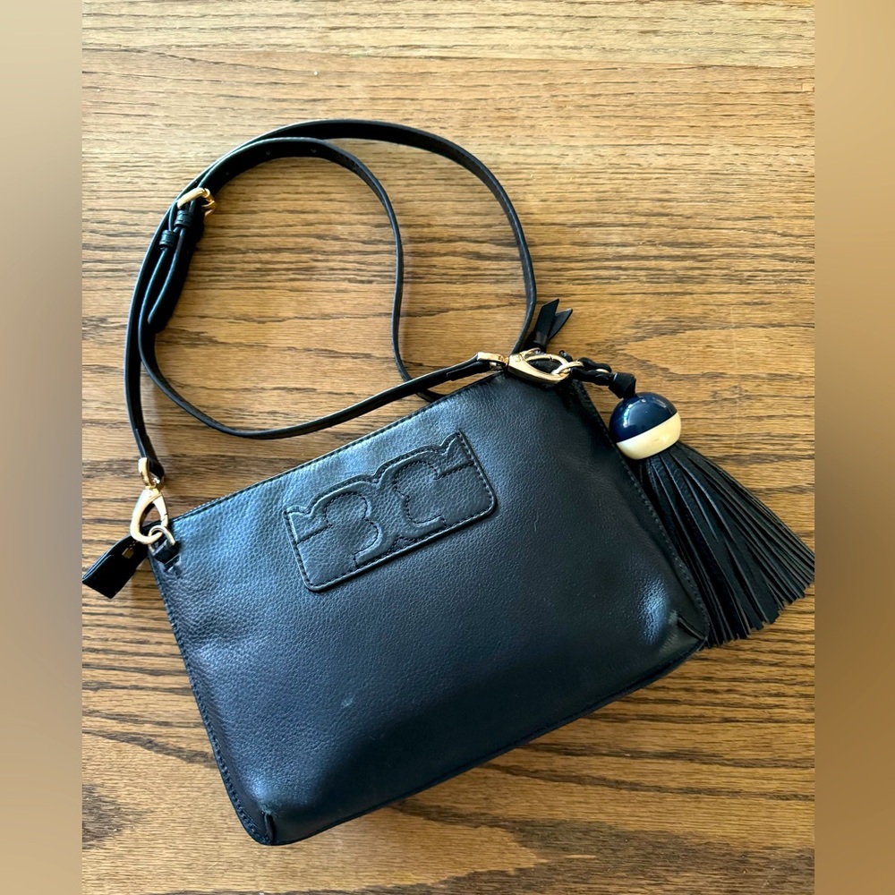 Tory Burch Authentic Black Pebbled Leather Tassel Crossbody Purse Bag